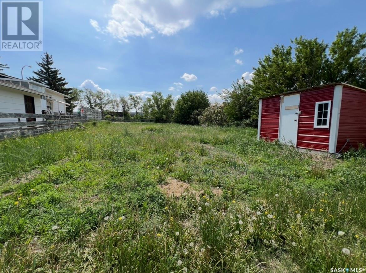 Photo 3 of 1487 Riverside Avenue Ne, Swift Current SK