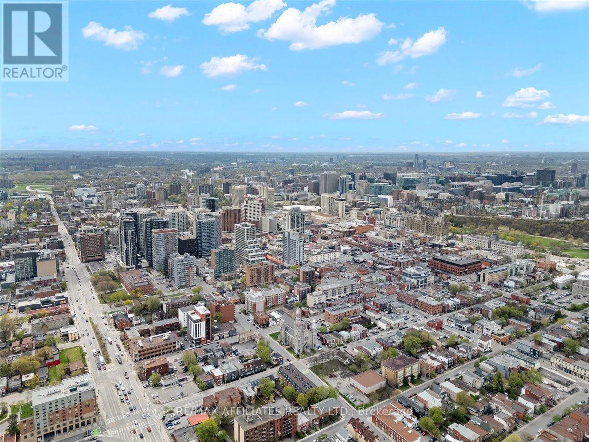 Photo 19 of 168 174 Murray Street N, Ottawa ON