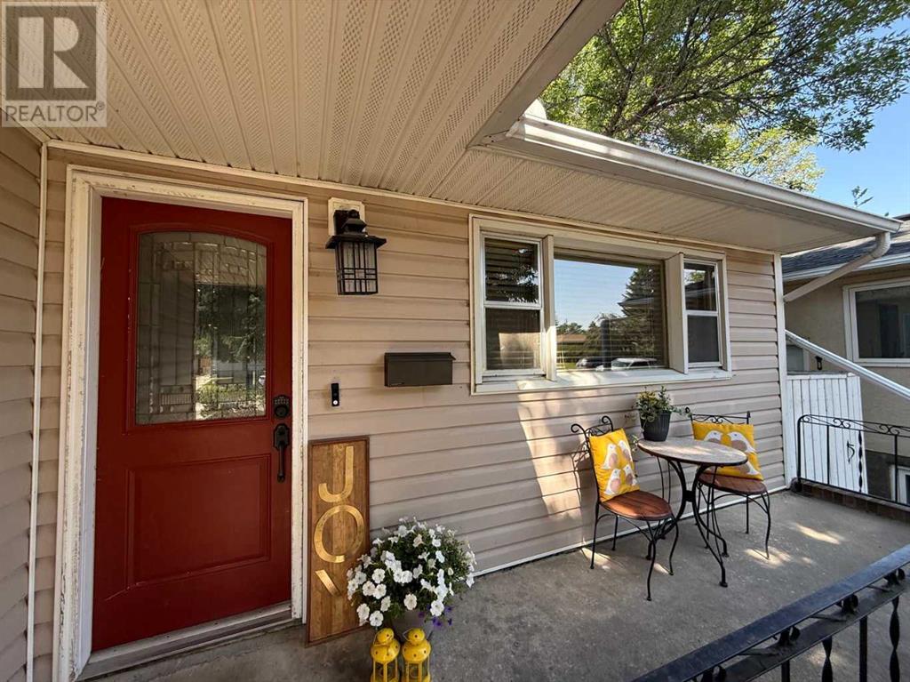 Single Family House Bungalow for Sale in   Street S Glendale Lethbridge 