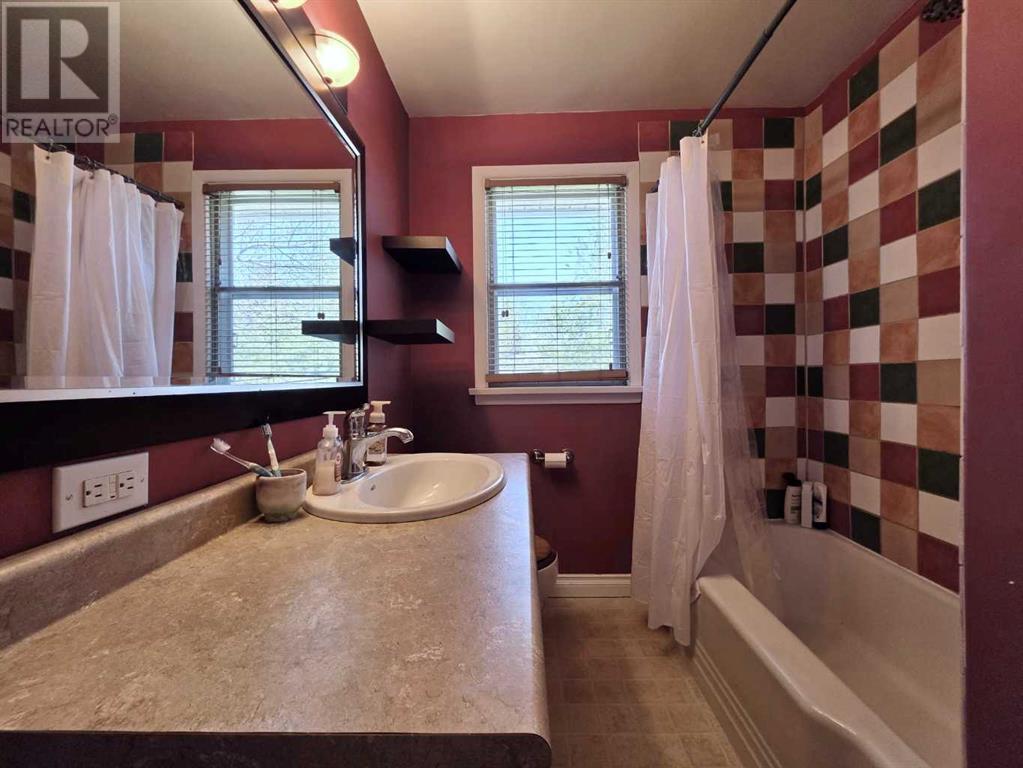 Single Family House Bungalow for Sale in   Street S Glendale Lethbridge 