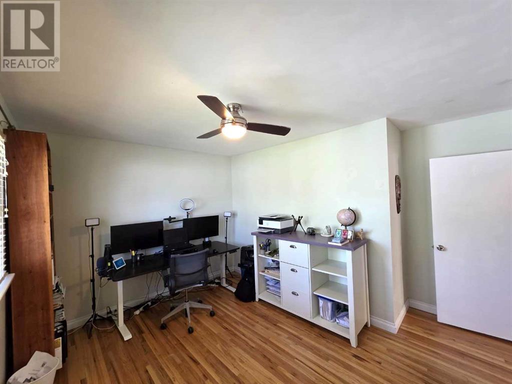 Single Family House Bungalow for Sale in   Street S Glendale Lethbridge 