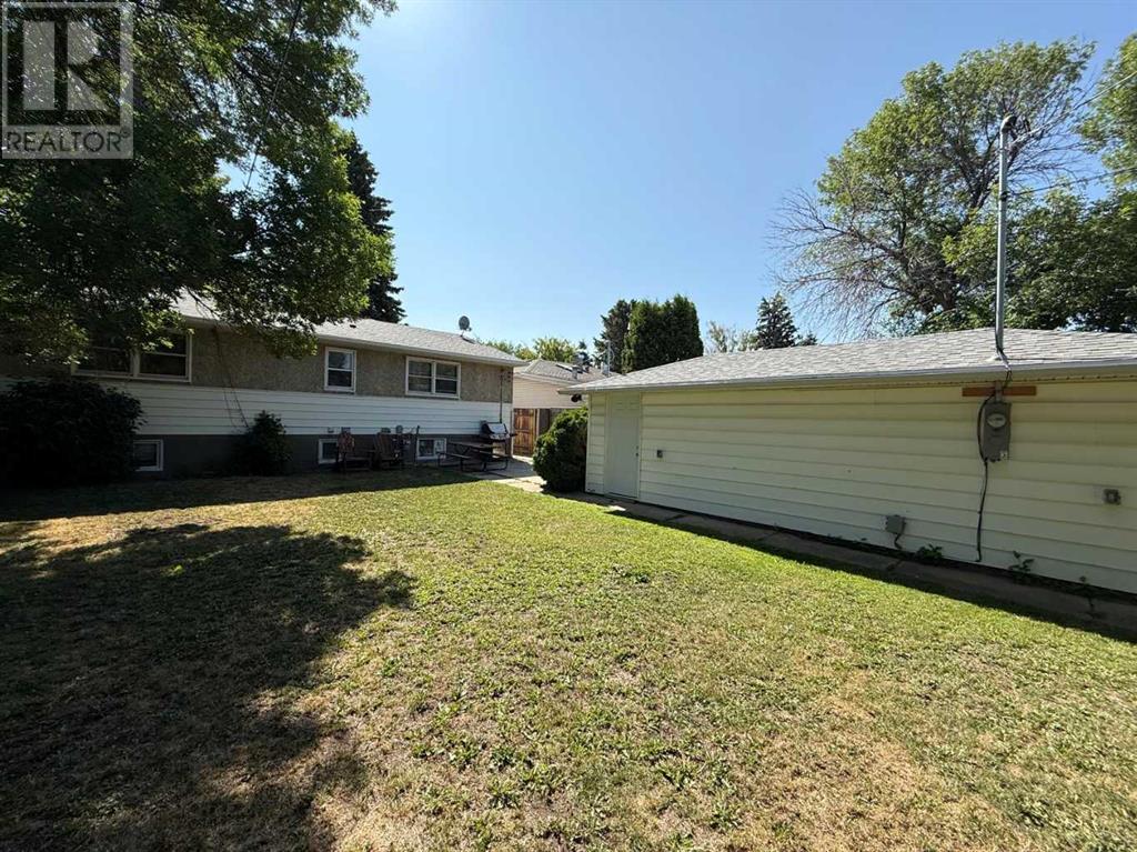 Single Family House Bungalow for Sale in   Street S Glendale Lethbridge 