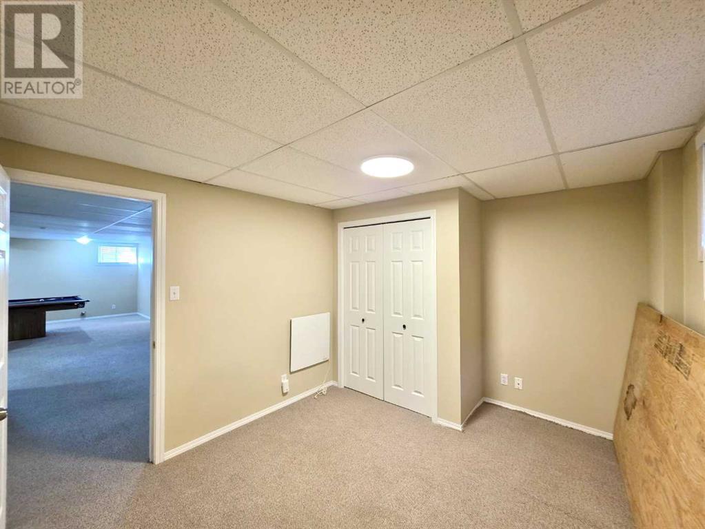Single Family House Bungalow for Sale in   Street S Glendale Lethbridge 
