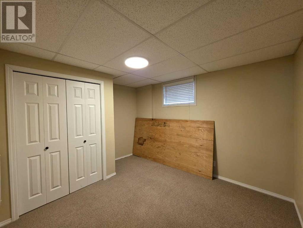 Single Family House Bungalow for Sale in   Street S Glendale Lethbridge 