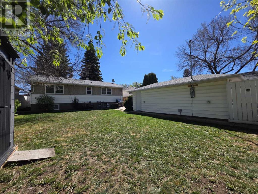 Single Family House Bungalow for Sale in   Street S Glendale Lethbridge 