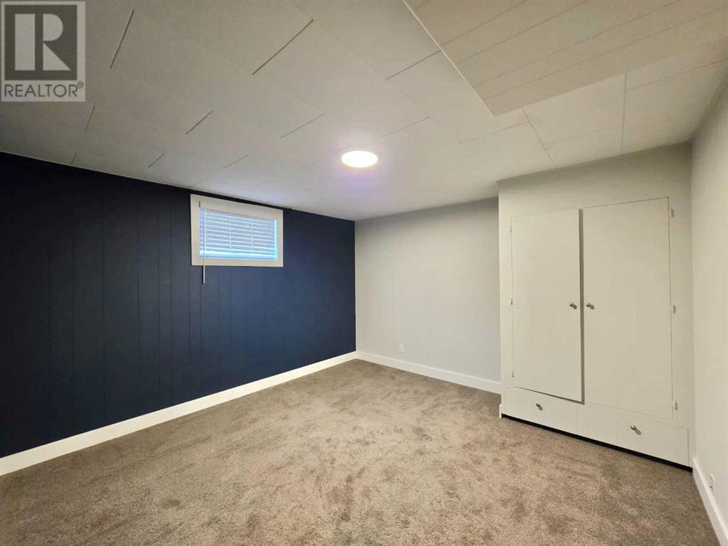 Single Family House Bungalow for Sale in   Street S Glendale Lethbridge 