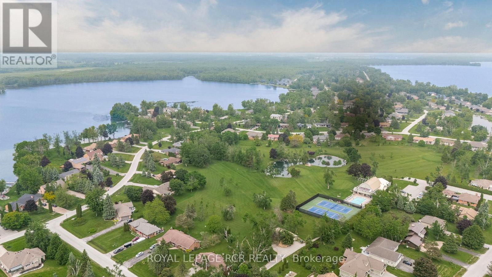 Photo 49 of 5 Park Lane, Ramara ON