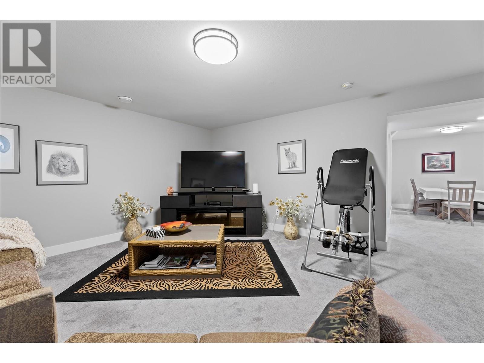 25 2810 15 Avenue Northeast, Salmon Arm