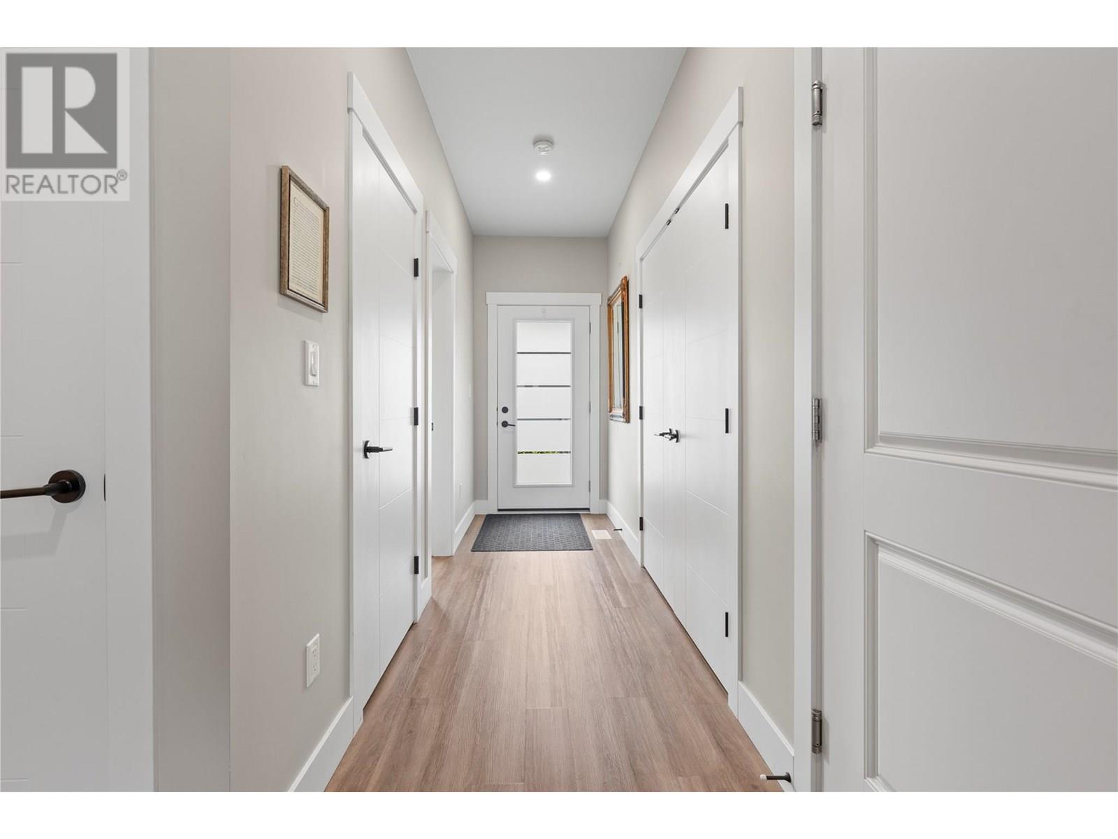 25 2810 15 Avenue Northeast, Salmon Arm