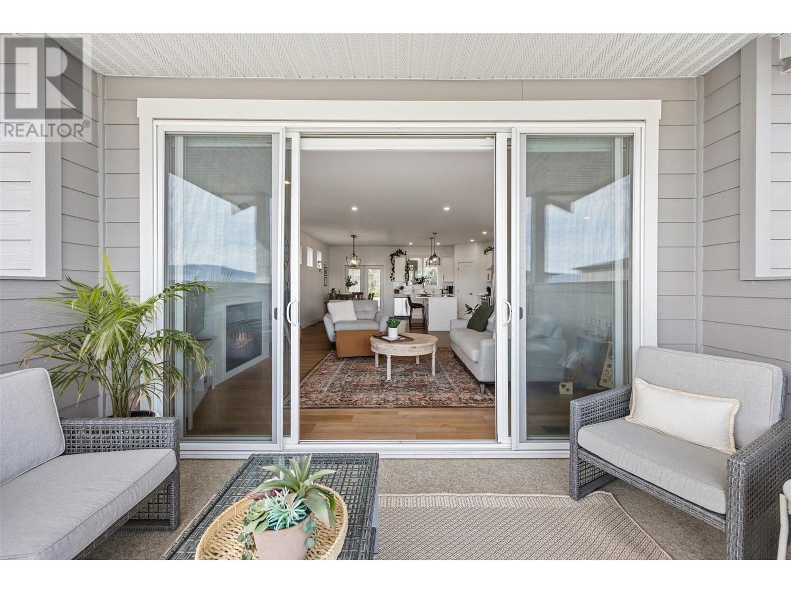  2602 Crown Crest Drive, West Kelowna