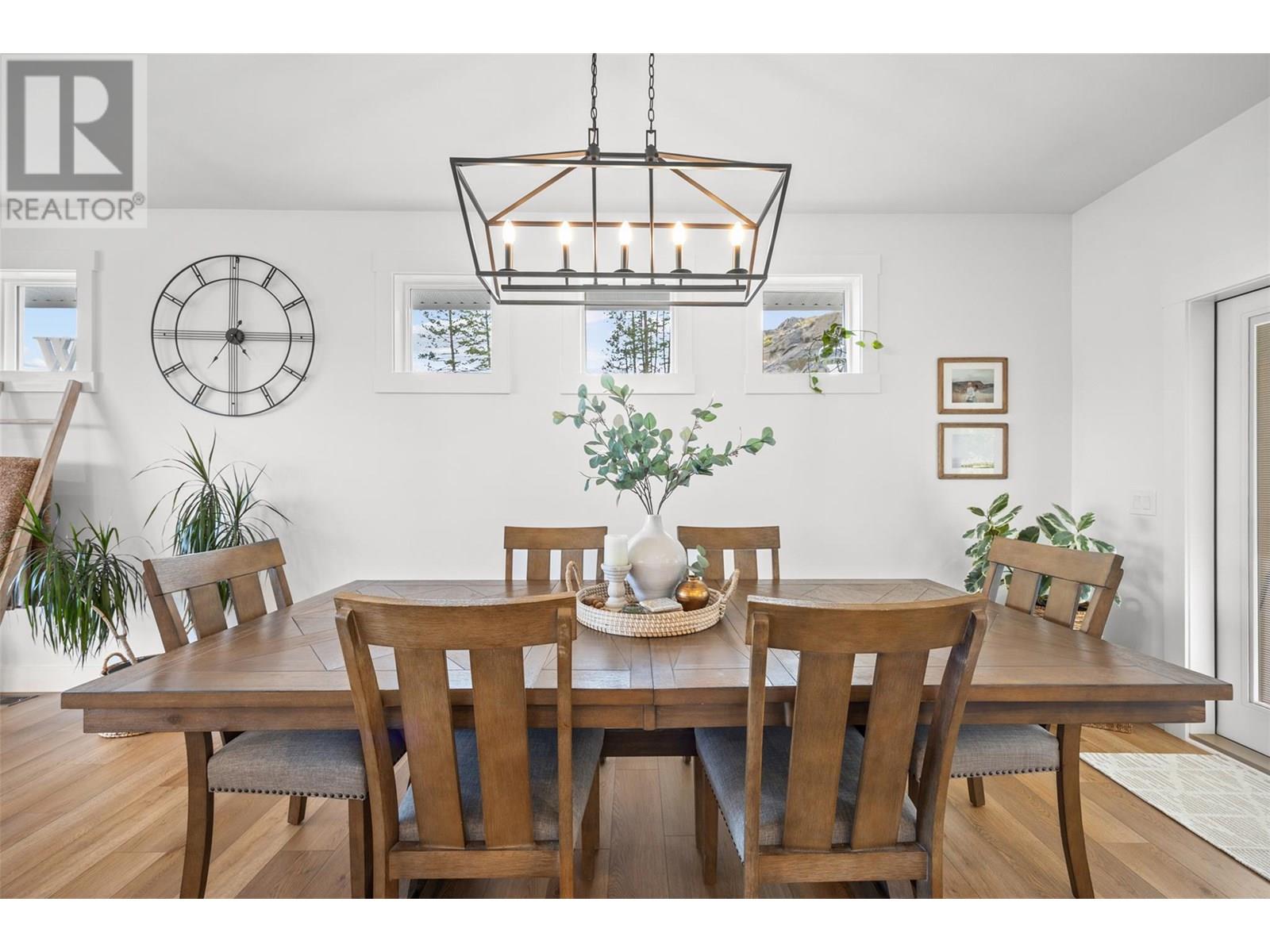  2602 Crown Crest Drive, West Kelowna