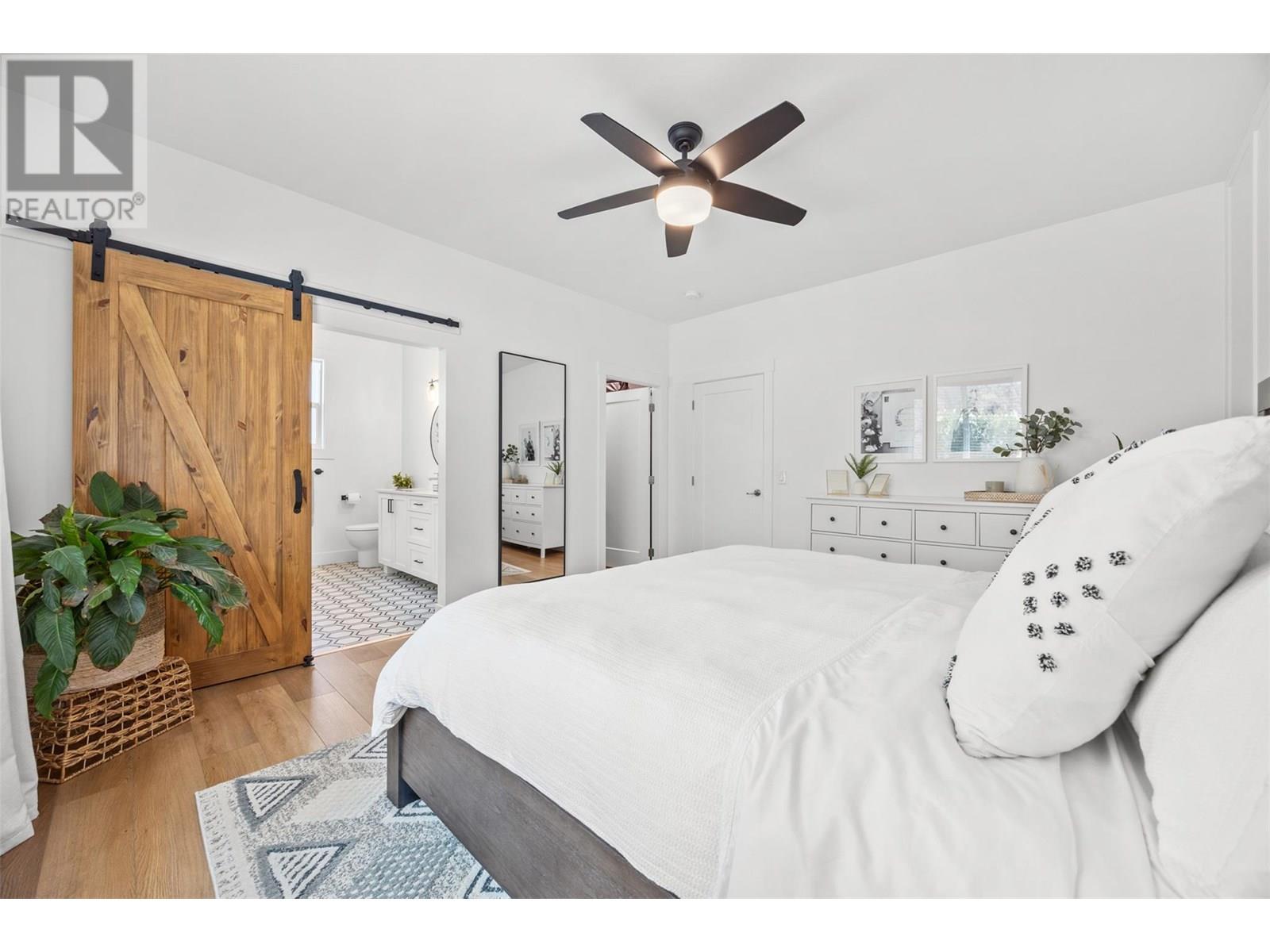  2602 Crown Crest Drive, West Kelowna