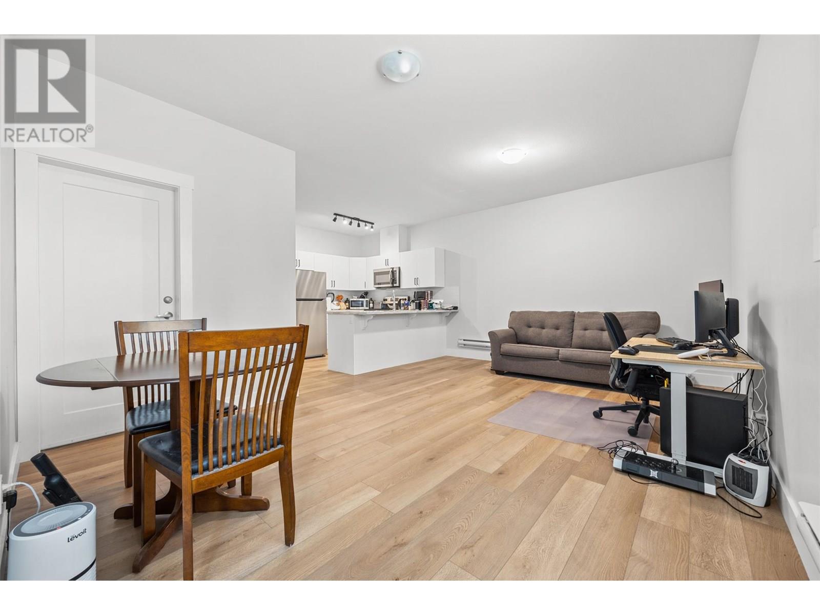  2602 Crown Crest Drive, West Kelowna