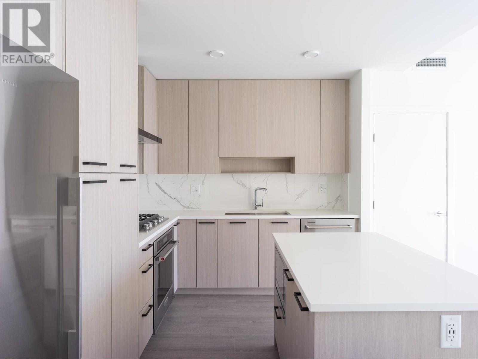 Photo 2 of 2201 555 Sydney Avenue, Coquitlam BC