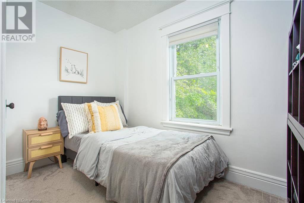 Photo 35 of 826 Beach Boulevard, Hamilton ON