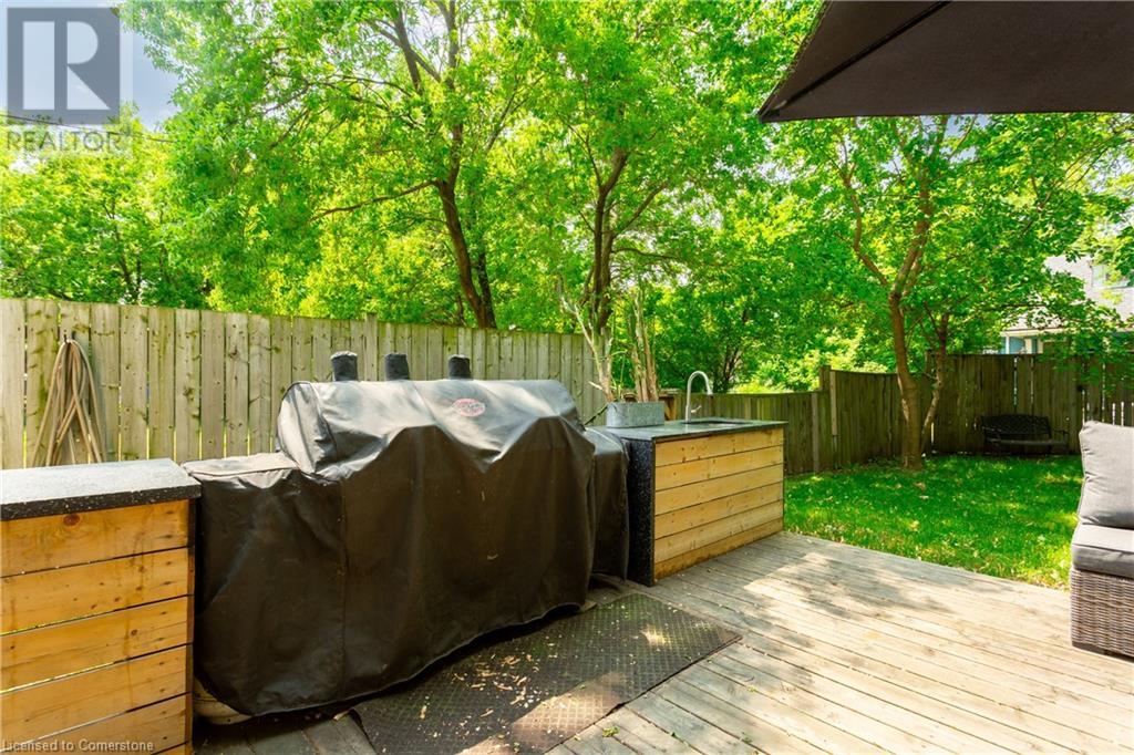 Photo 38 of 826 Beach Boulevard, Hamilton ON
