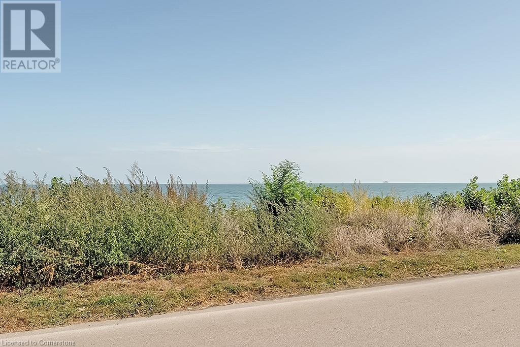 Photo 1 of 826 Beach Boulevard, Hamilton ON