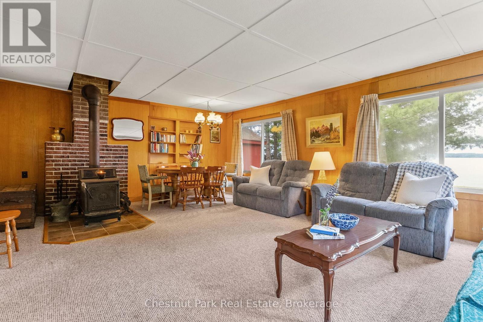 Photo 21 of 203 B Lakeshore Drive, Strong ON