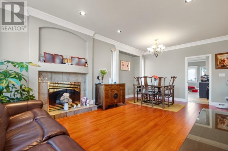 Photo 13 of 7749 Gilley Avenue, Burnaby BC