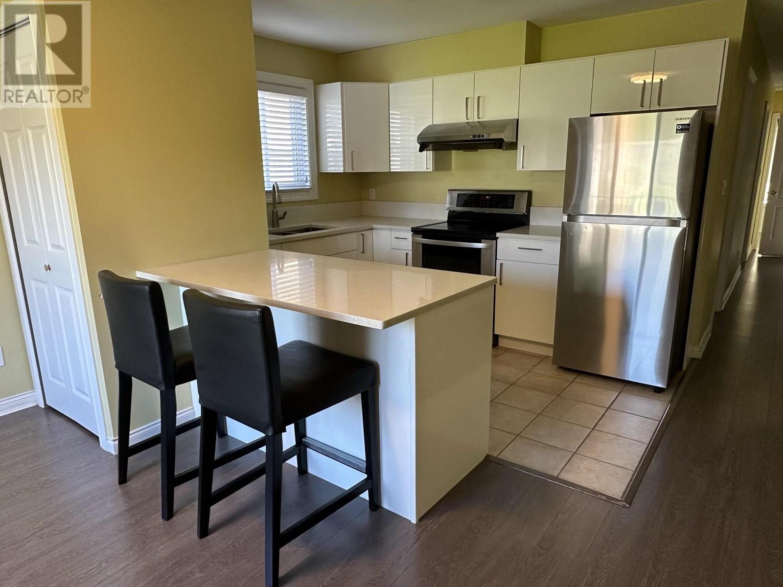 Photo 3 of 7749 Gilley Avenue, Burnaby BC