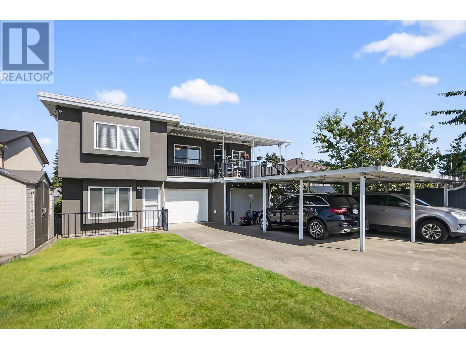 Photo 5 of 7749 Gilley Avenue, Burnaby BC