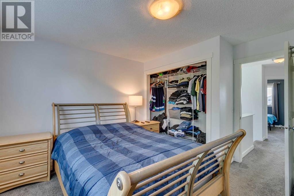 1039 Everridge Drive SW, Calgary, Alberta