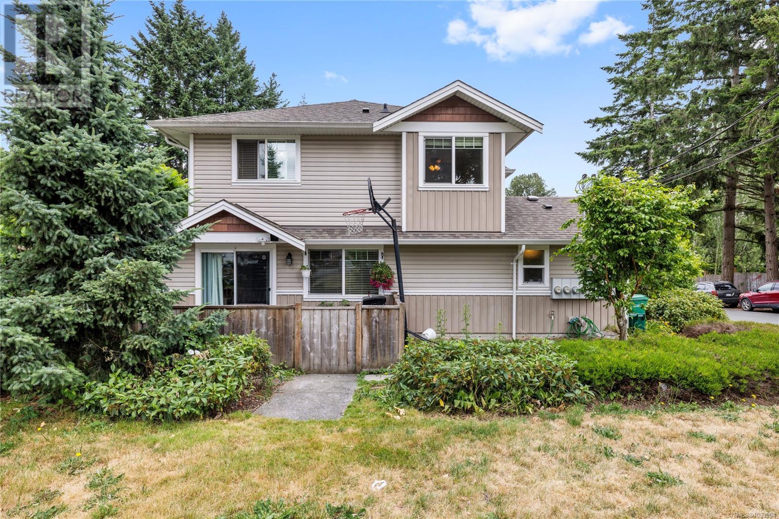 Photo 16 of 512 Gardasan Way, Nanaimo BC