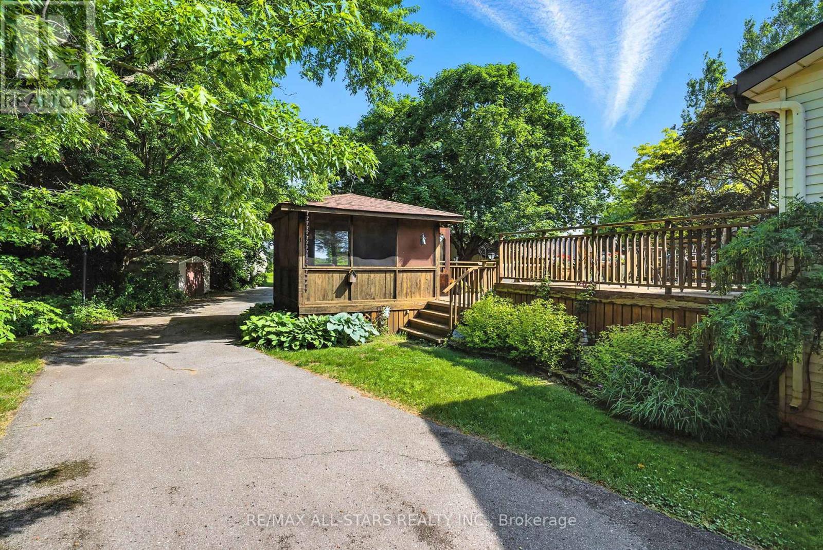 Photo 11 of 740 Ball Road, Uxbridge ON