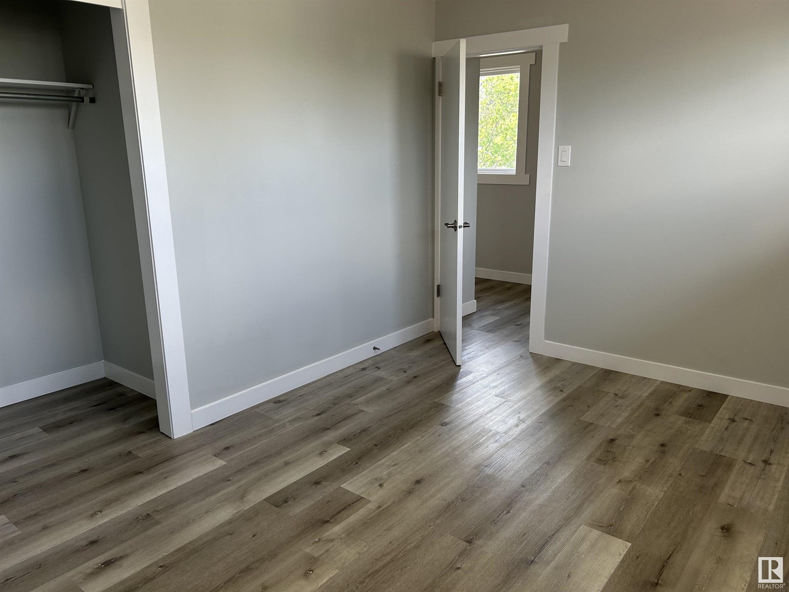 Photo 15 of 16318 88 Av Nw, Edmonton AB