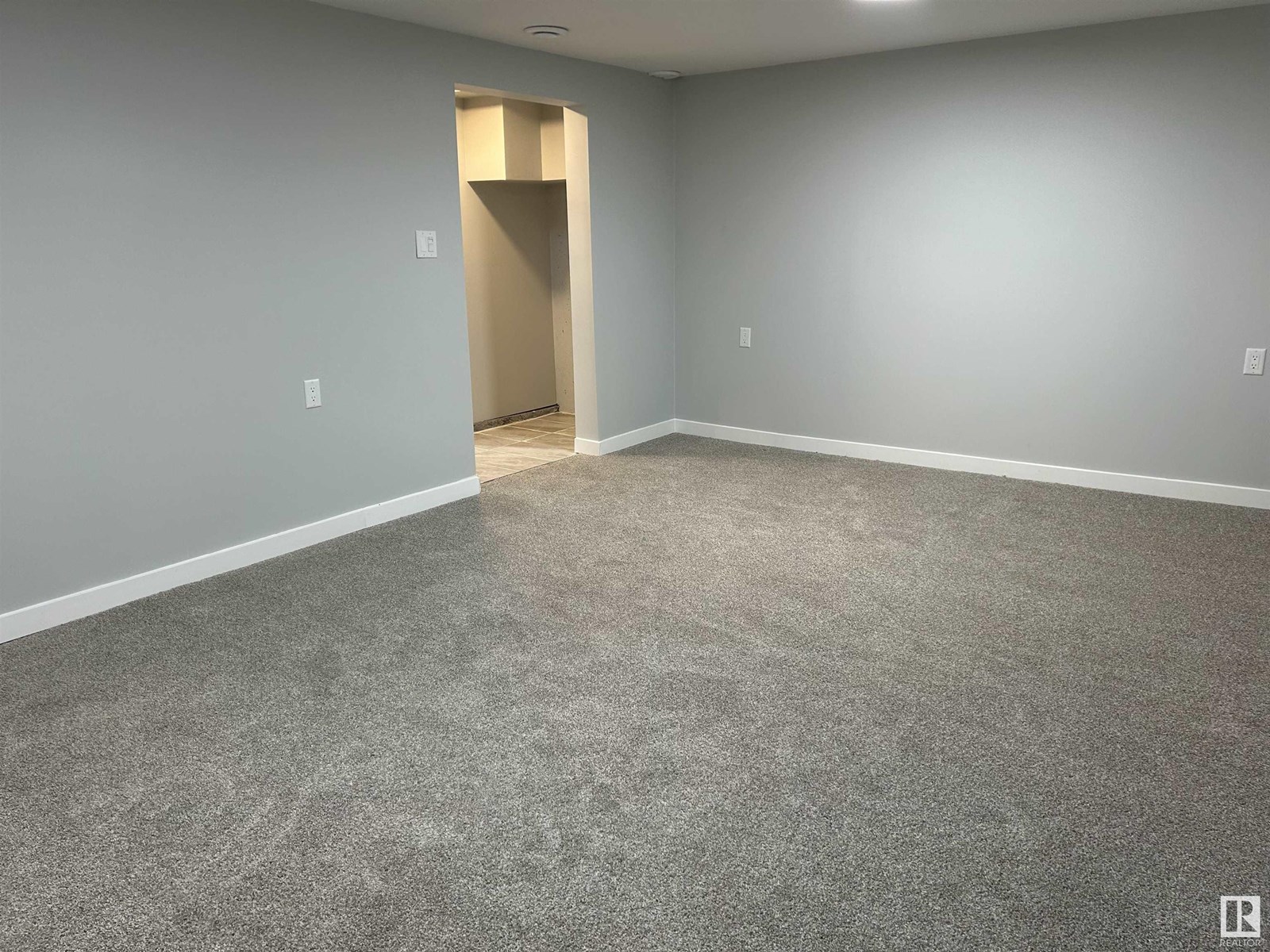Photo 27 of 16318 88 Av Nw, Edmonton AB