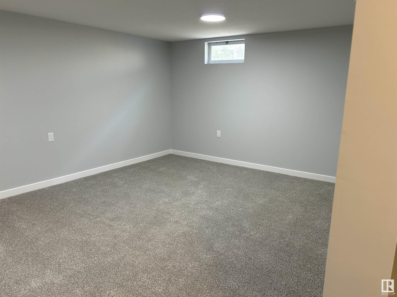 Photo 28 of 16318 88 Av Nw, Edmonton AB