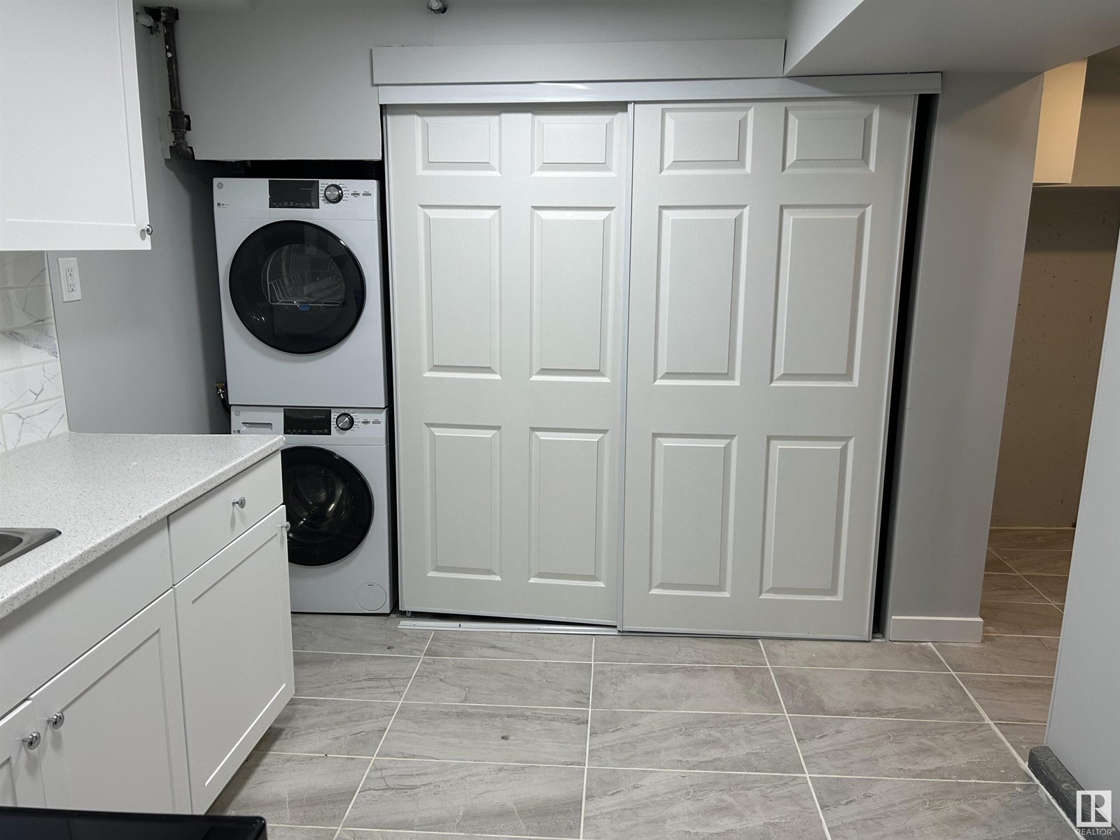 Photo 34 of 16318 88 Av Nw, Edmonton AB