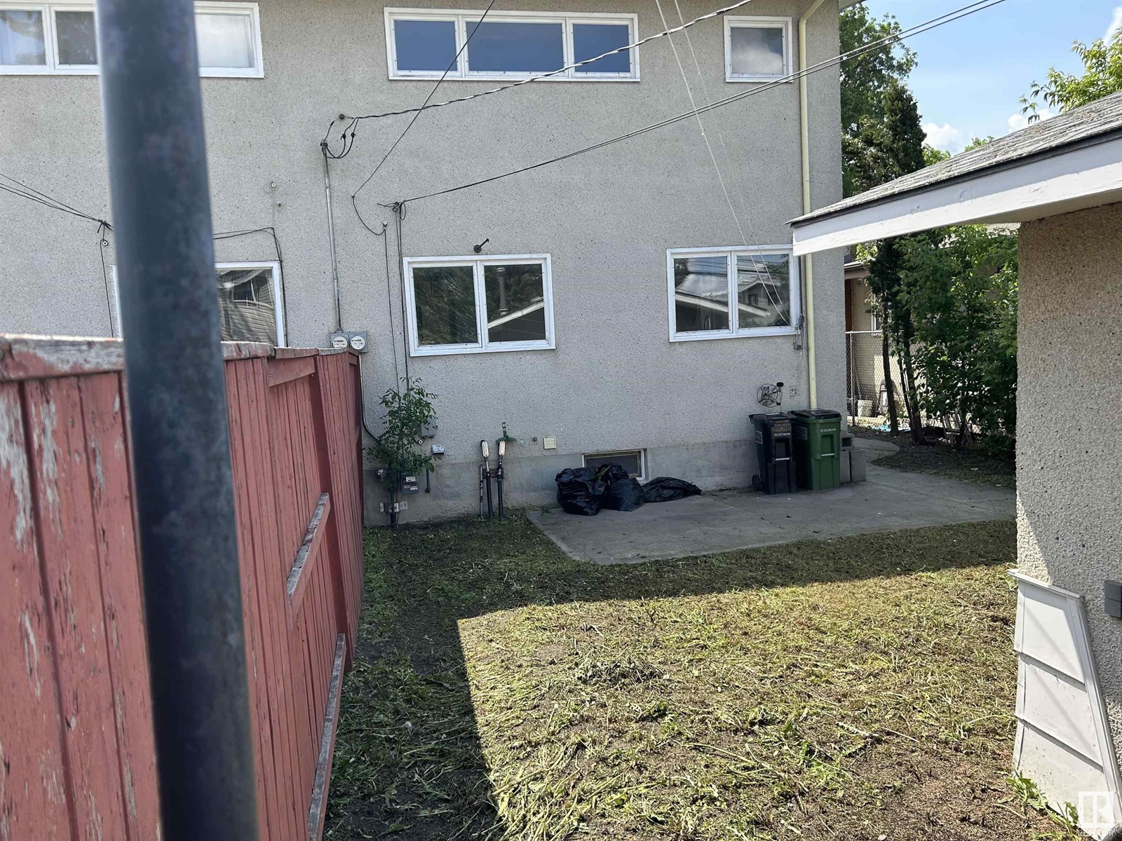 Photo 38 of 16318 88 Av Nw, Edmonton AB