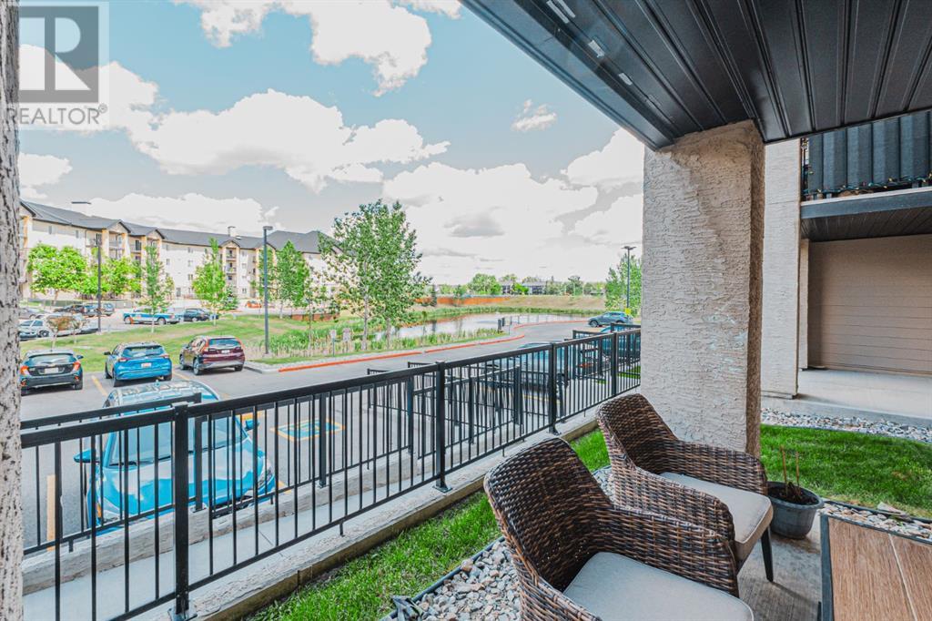 Photo 6 of 7105 304 Mackenzie Way Sw, Airdrie AB