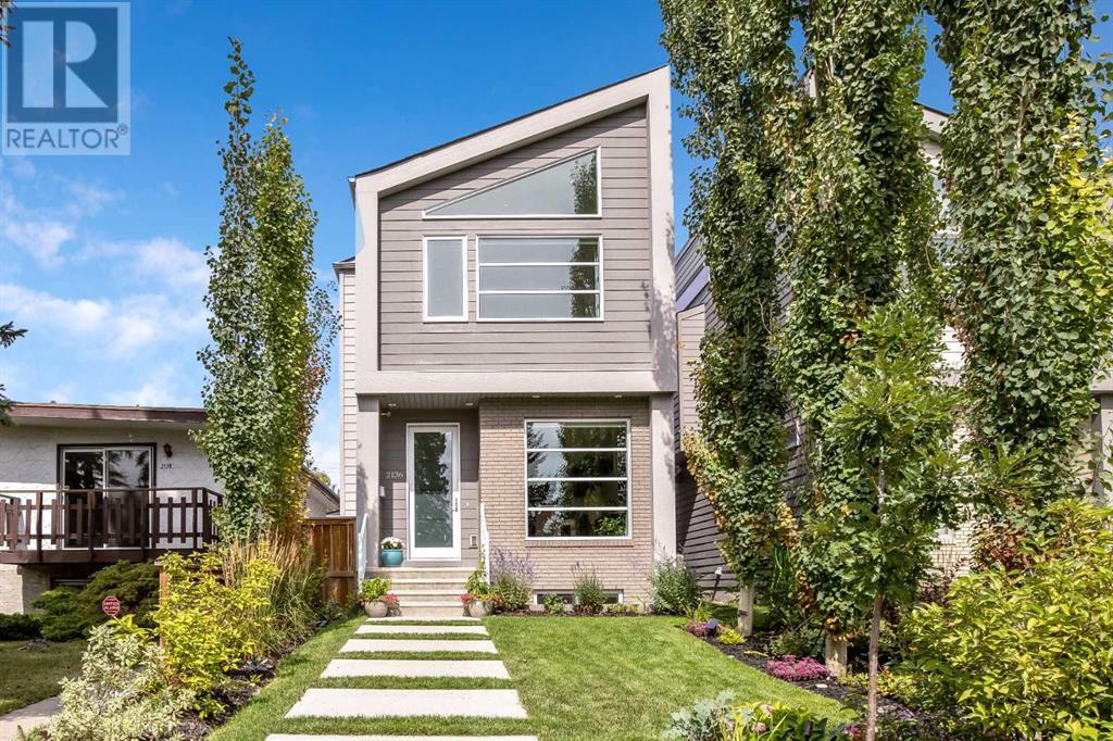 2136 53 Avenue SW, Calgary, Alberta