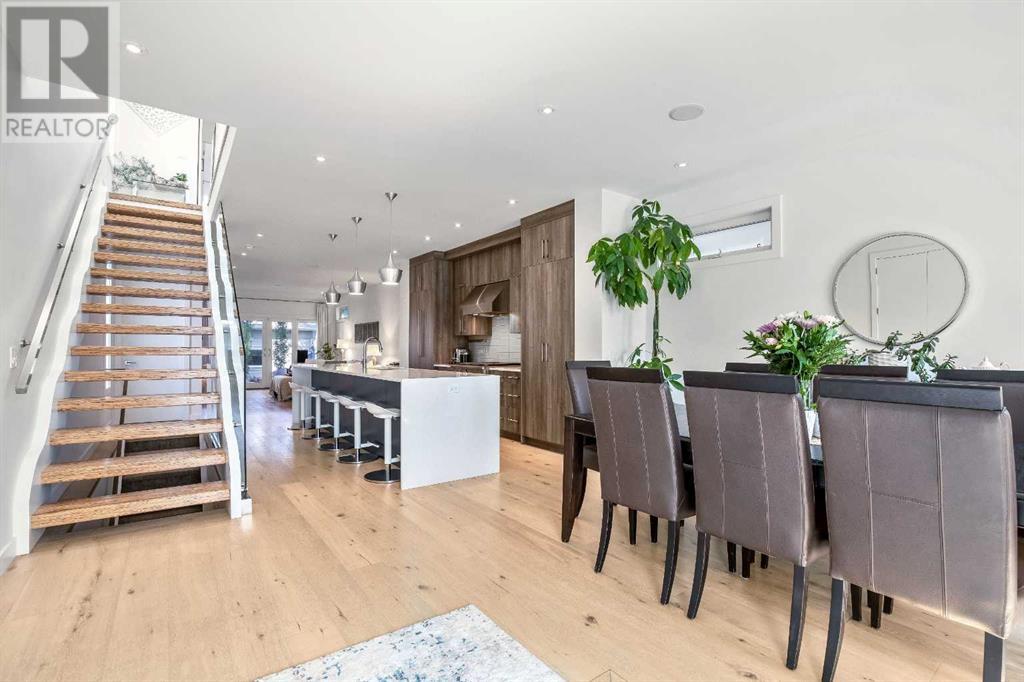 Single Family House for Sale in   Avenue SW North Glenmore Park Calgary 