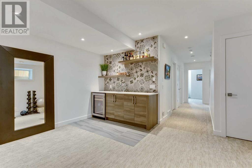 Single Family House for Sale in   Avenue SW North Glenmore Park Calgary 