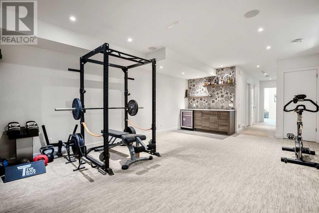 Single Family House for Sale in   Avenue SW North Glenmore Park Calgary 