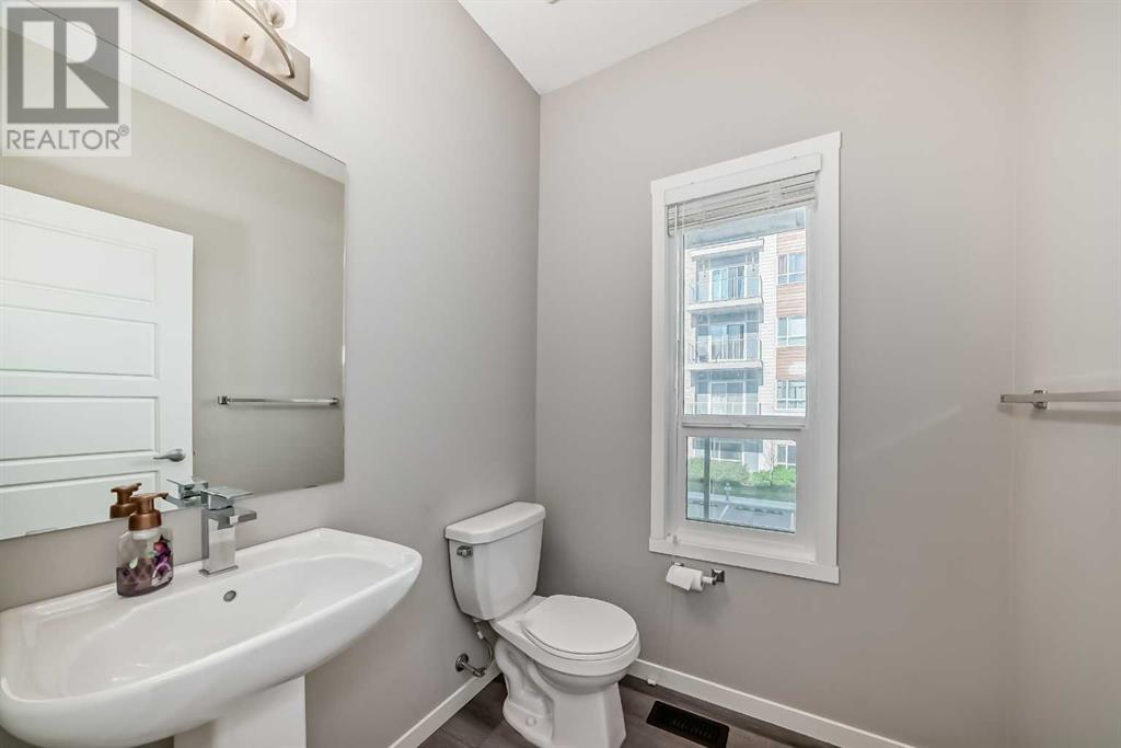 Single Family House for Sale in  Harvest Hills Common NE Harvest Hills Calgary 