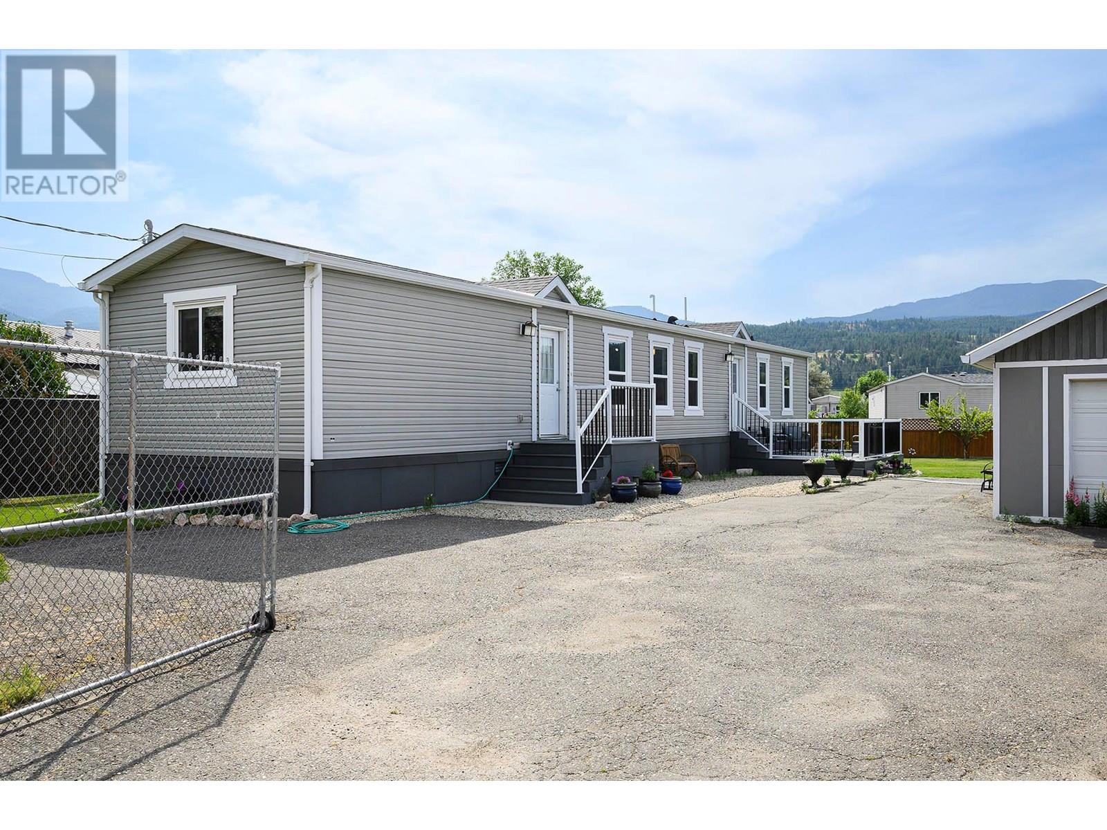 Photo 25 of 1337 Bostock Crescent, Pritchard BC