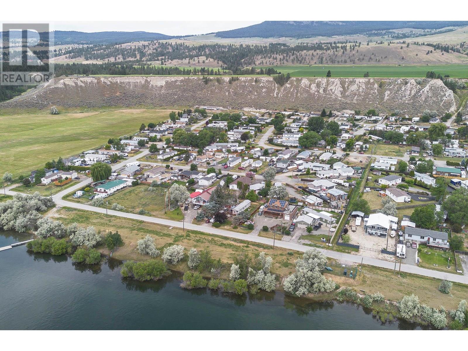 Photo 32 of 1337 Bostock Crescent, Pritchard BC