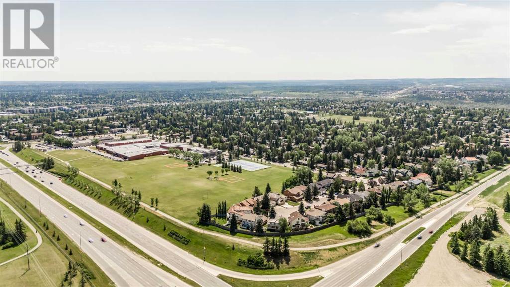 Single Family House Bi-level for Sale in   Avenue SW Braeside Calgary 