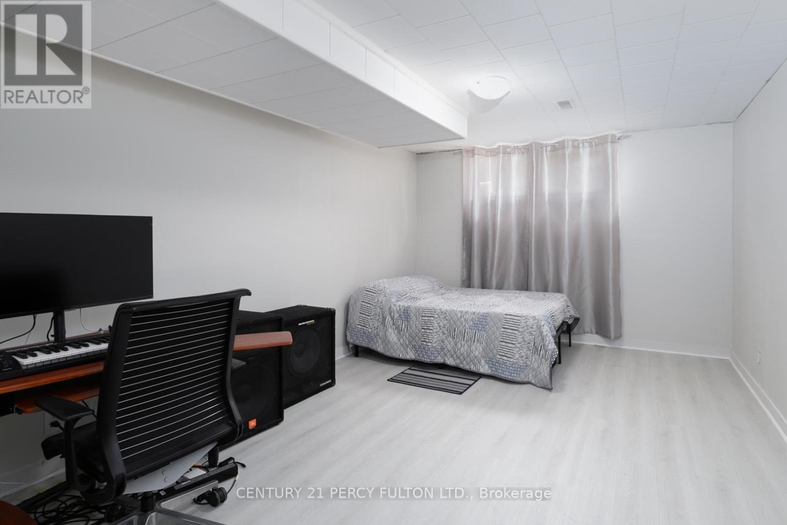 Photo 6 of 12 Northwood Crescent, Belleville ON
