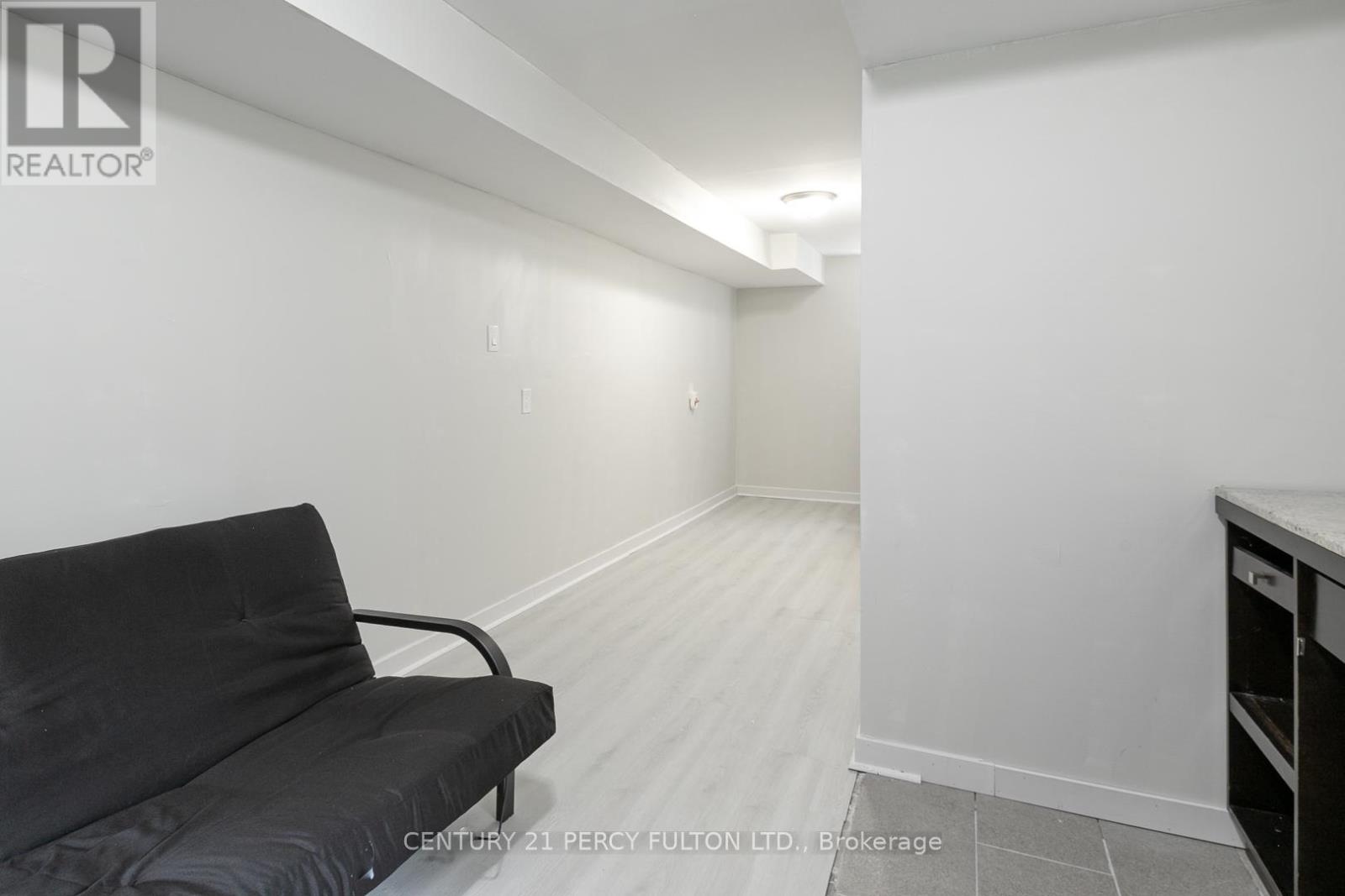 Photo 11 of 12 Northwood Crescent, Belleville ON