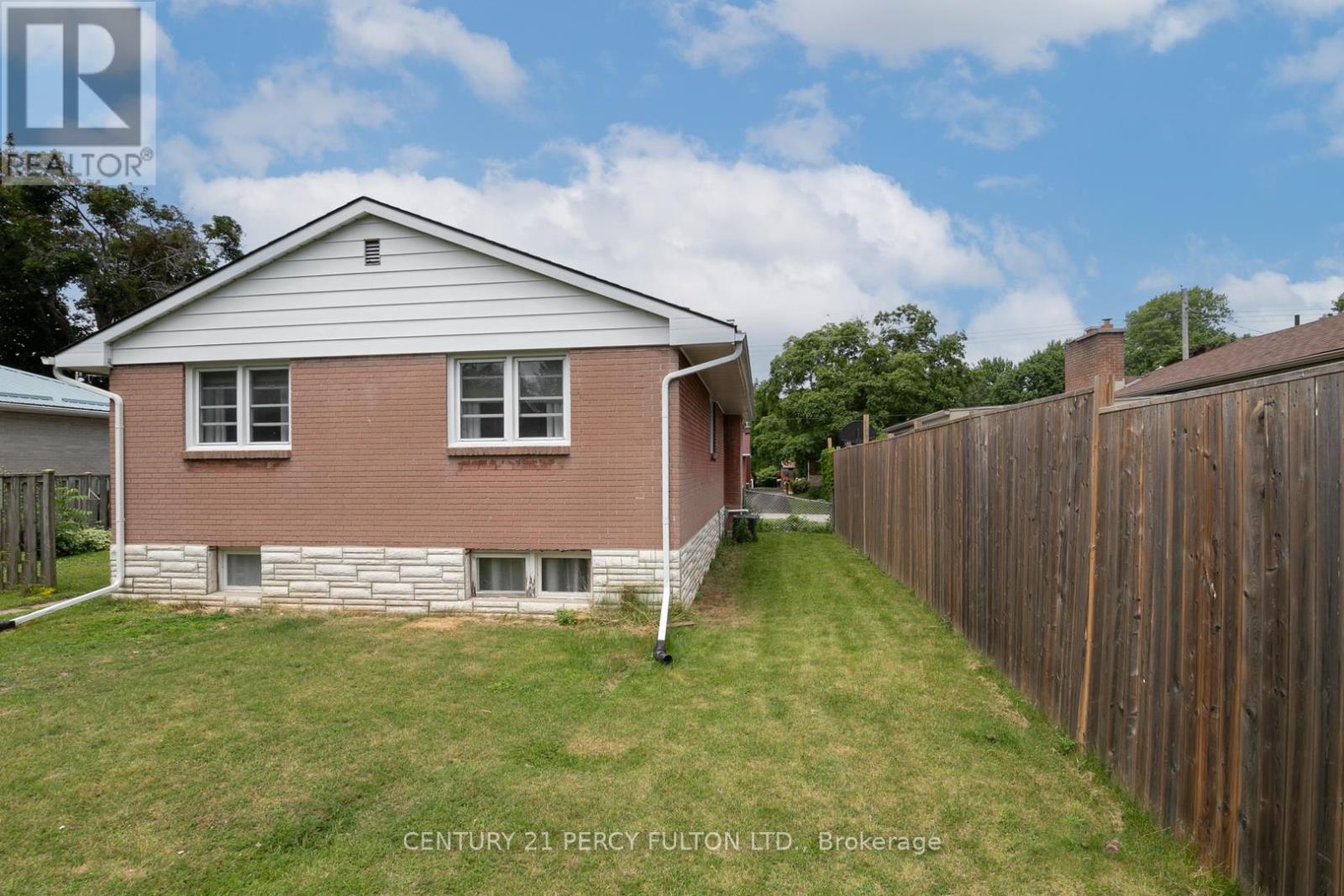 Photo 13 of 12 Northwood Crescent, Belleville ON