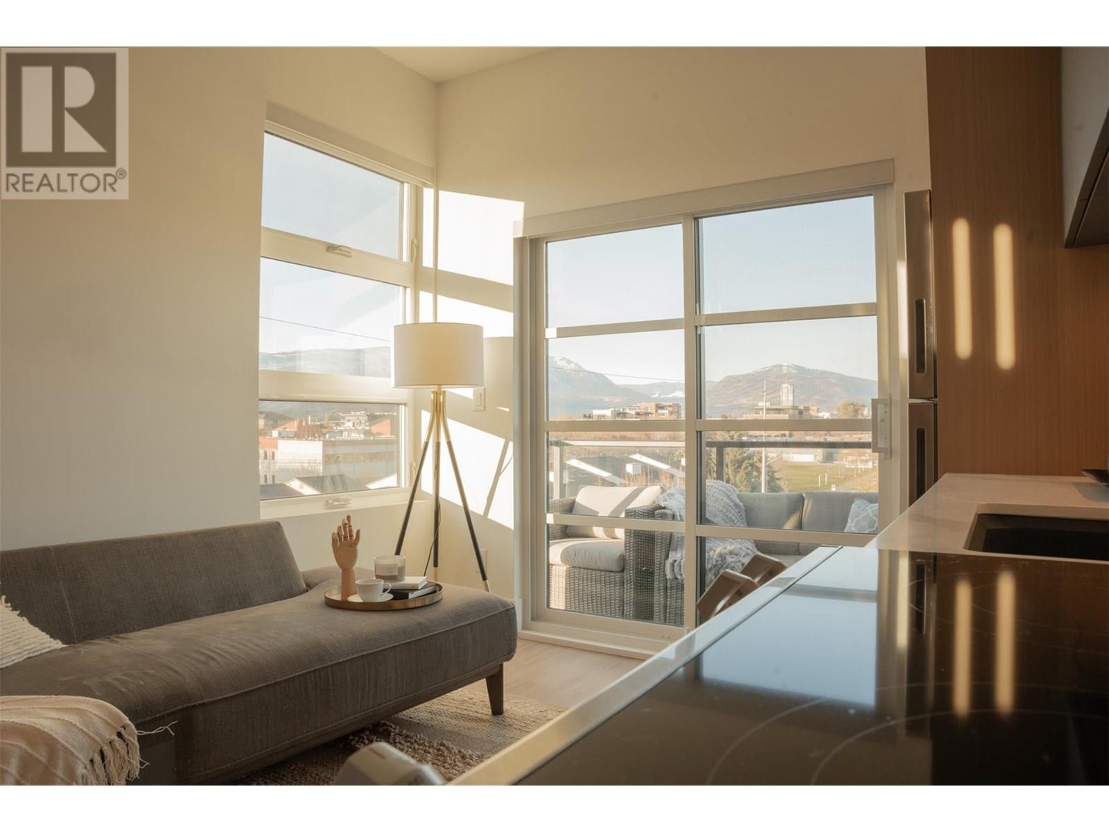 518 720 KLO Road, Kelowna