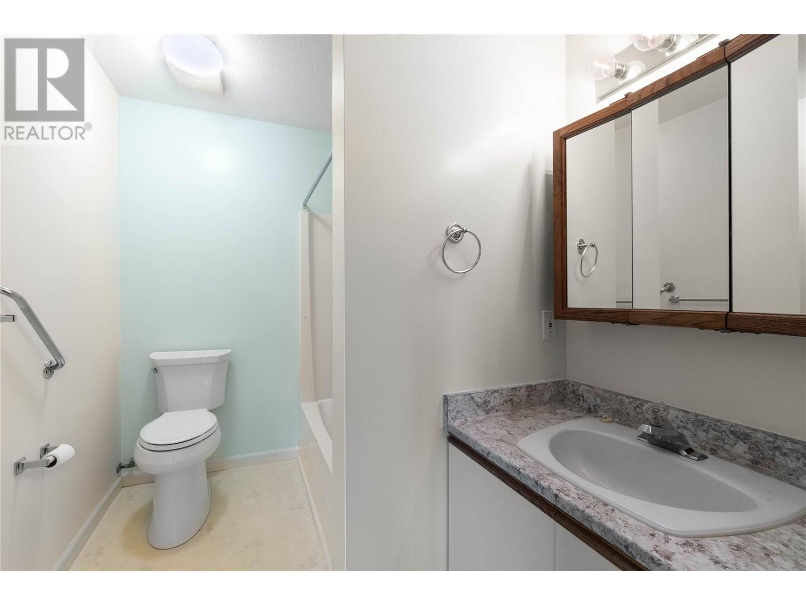 304 851 5 Avenue Southwest, Salmon Arm