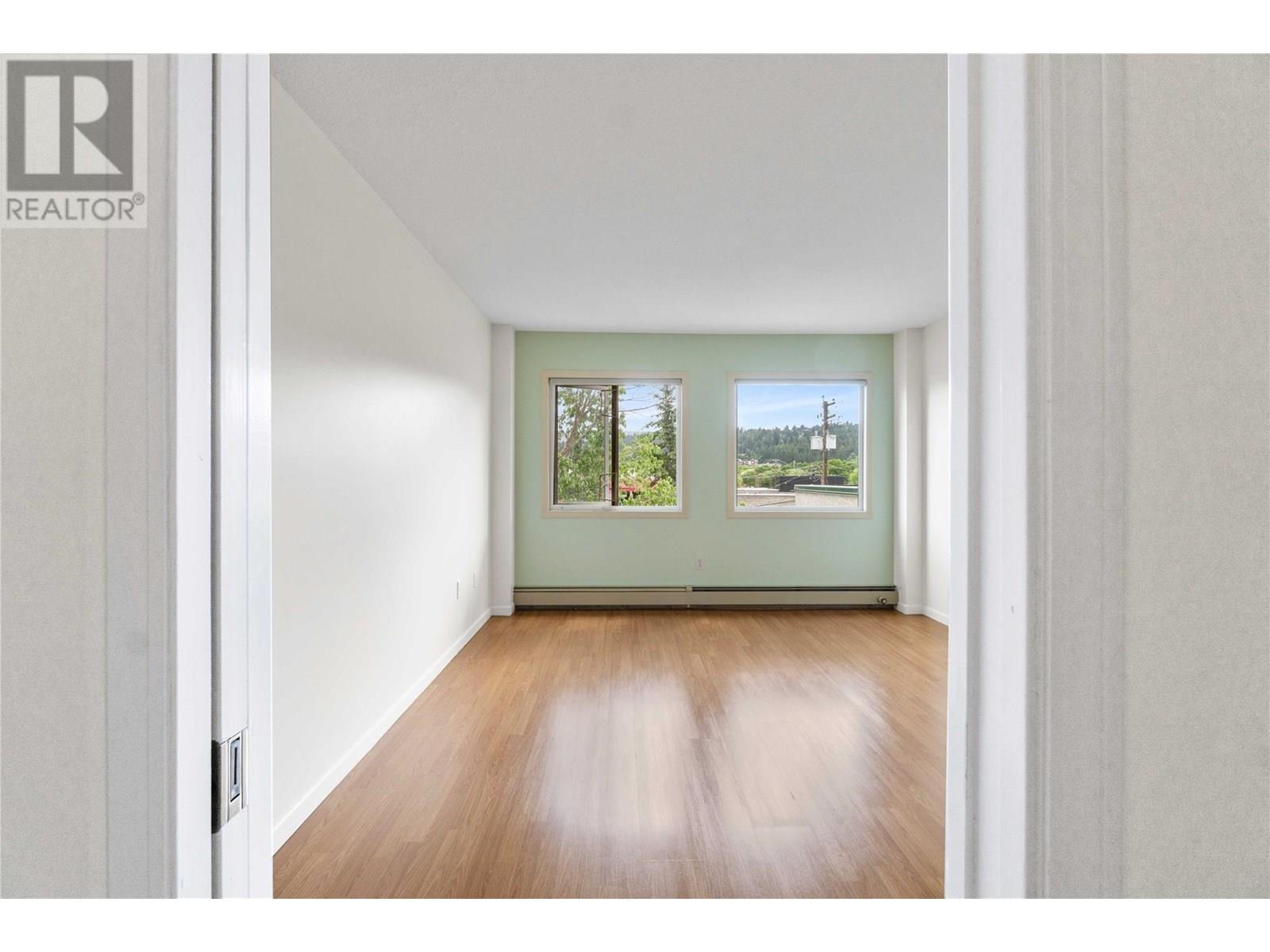304 851 5 Avenue Southwest, Salmon Arm