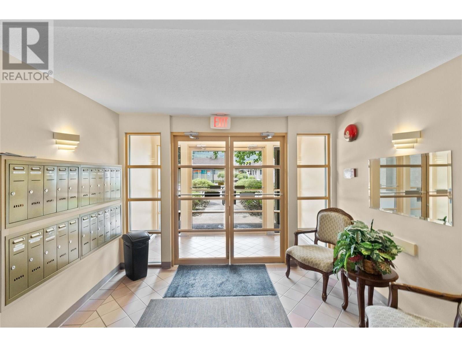 304 851 5 Avenue Southwest, Salmon Arm
