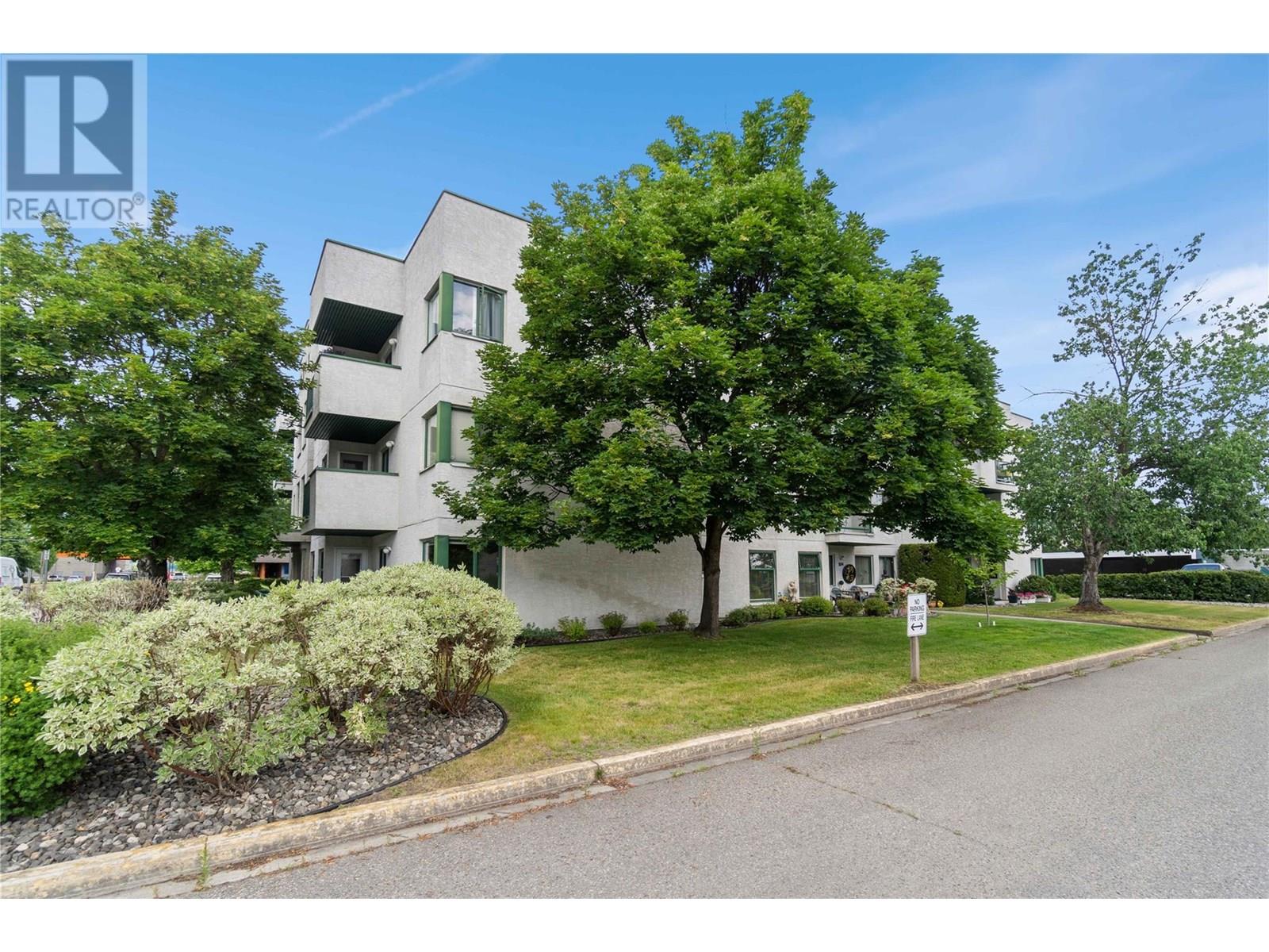 304 851 5 Avenue Southwest, Salmon Arm